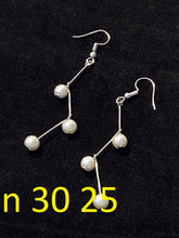 Učitajte sliku u preglednik galerije, Naušnice 30 - Earrings 30
