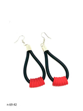 Učitajte sliku u preglednik galerije, Naušnice od gume 69 -Rubber  Earrings 69
