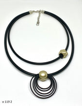 Load image into Gallery viewer, Ogrlice od gume 119 - Rubber Necklaces 119
