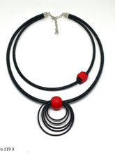 Load image into Gallery viewer, Ogrlice od gume 119 - Rubber Necklaces 119
